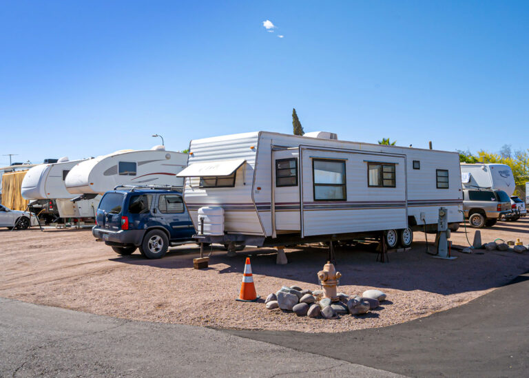 residential street view Mesa AZ, Arizona, land-lease, homesite, comfortable manufactured home exterior