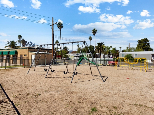 Acacia Gardens RV Park