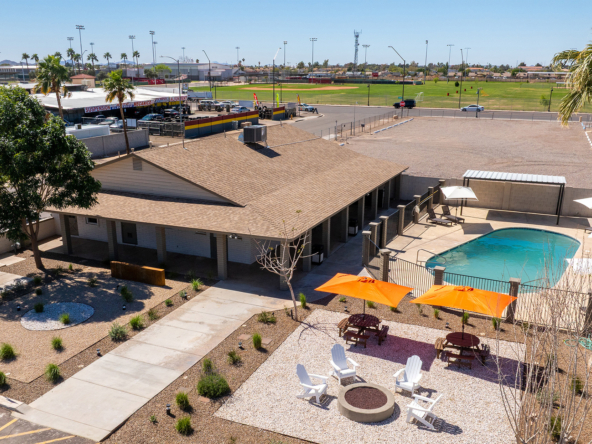 Exterior view of Country Villa mobile home community in Avondale, AZ