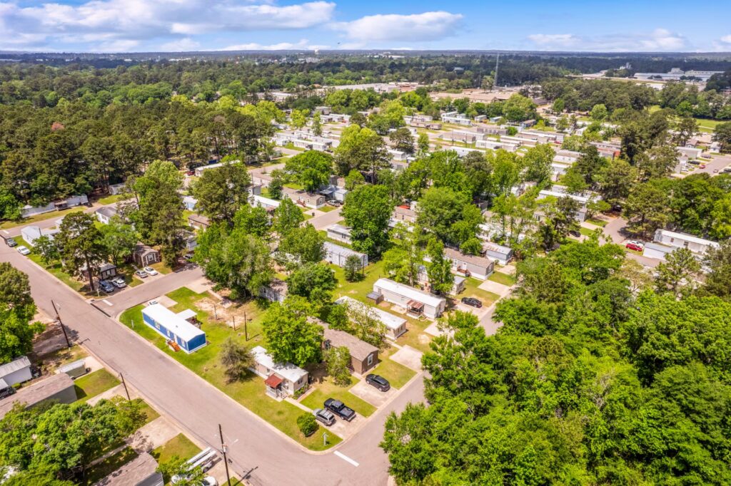 quiet suburban neighborhood setting, community, suburban, affordable housing in Texas, Arizona