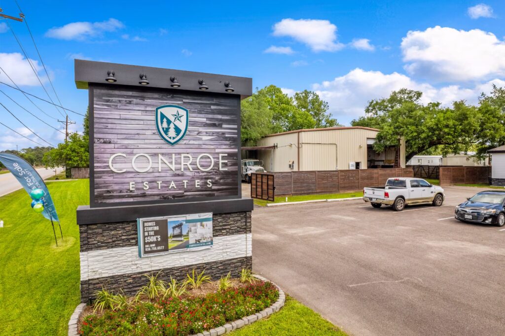 55 plus active adult community, property, Mesa, clean residential streetscape, exterior
