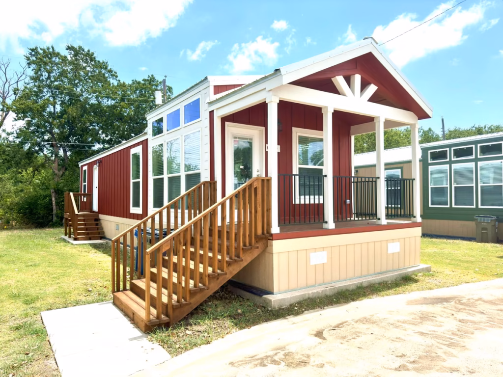 suburban, exterior, homesite, Comfort Communities neighborhood, manufactured home community Arizona