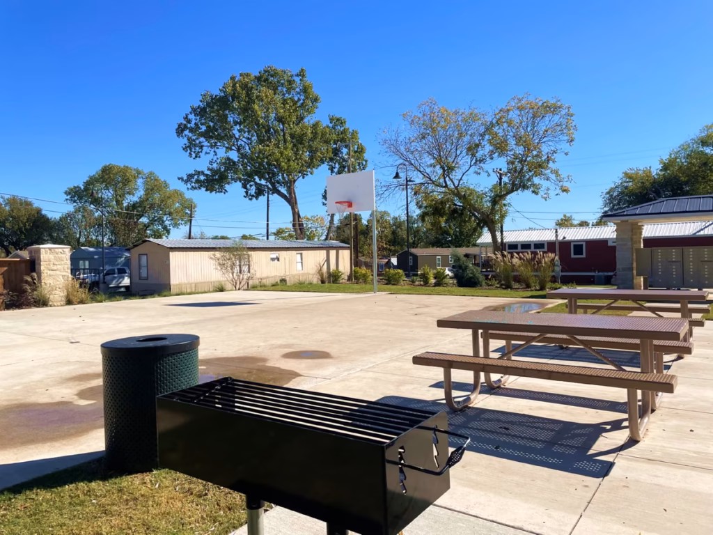 affordable, affordable housing in Texas, comfortable manufactured home exterior, neighborhood, RV