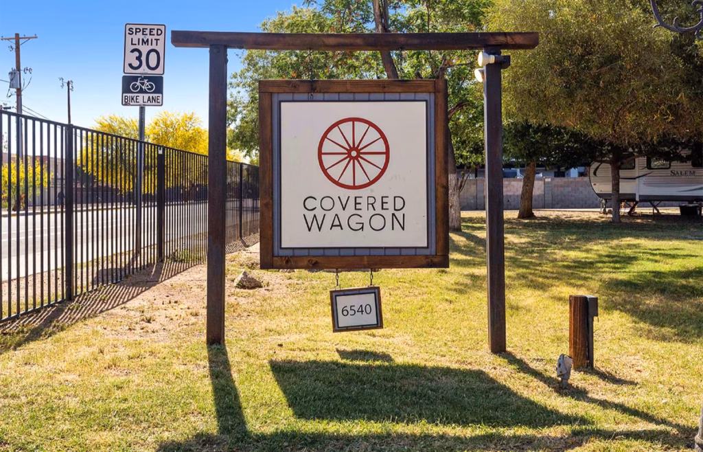 quality manufactured home neighborhood, land-lease, residential, 55 plus active adult community, Mesa