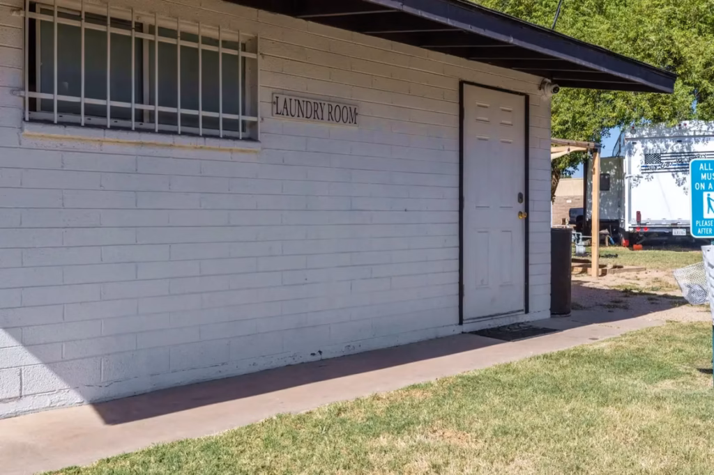 park, streetscape, RV parks in Arizona, homesite, affordable housing in Texas