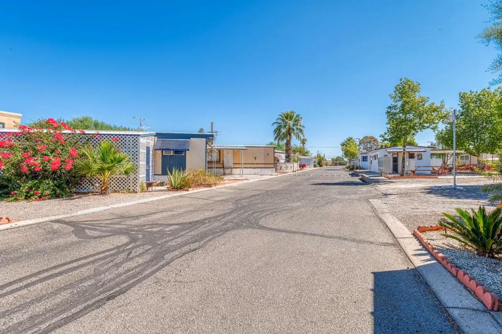 Arizona, clean residential streetscape, property, exterior, manufactured home community Arizona