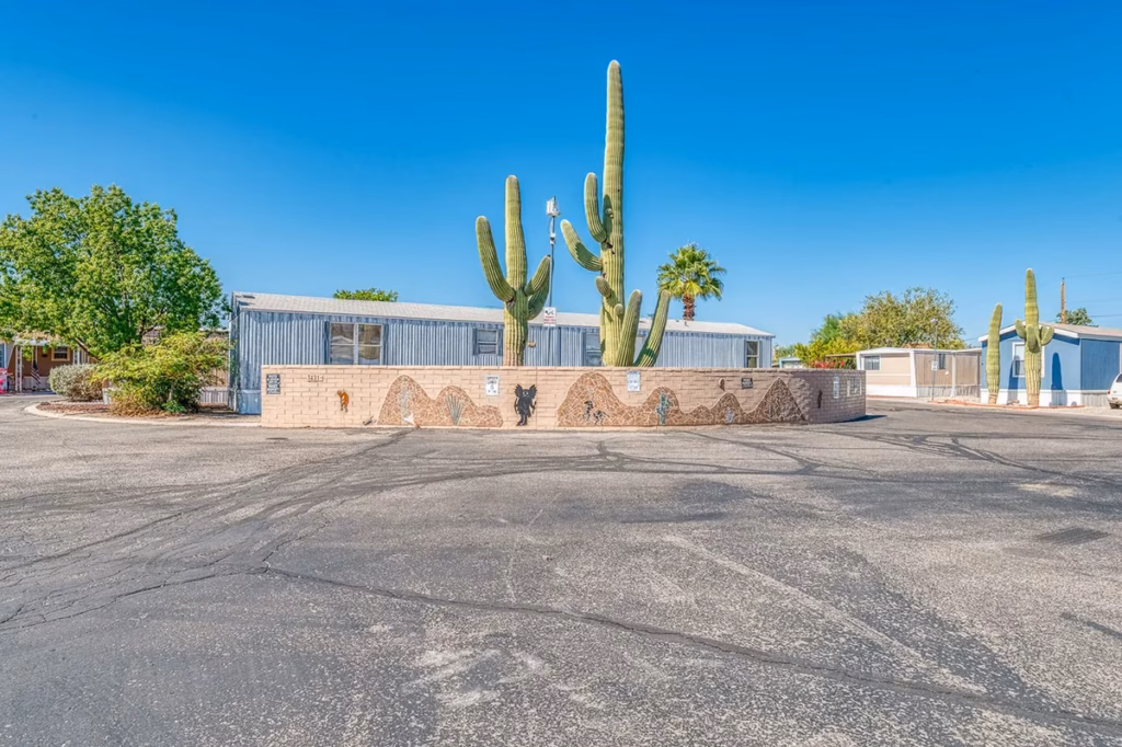 Comfort Communities neighborhood, homesite, Texas, affordable manufactured homes Phoenix, streetscape