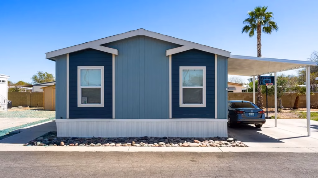 Texas, park, quiet suburban neighborhood setting, clean and well maintained community, exterior