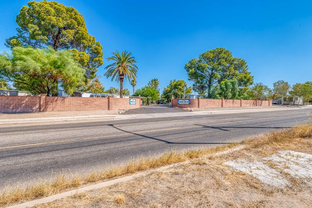 affordable housing in Texas, quiet suburban neighborhood setting, property, housing, Phoenix