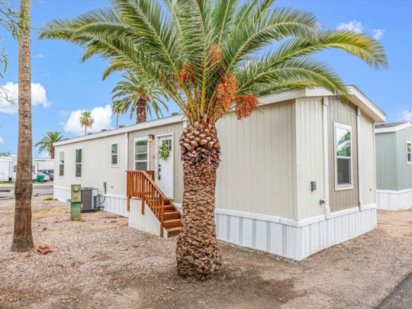 WHY RENT WHEN YOU CAN OWN!!