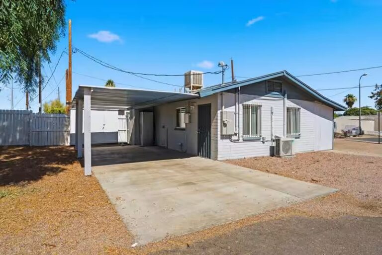 comfortable manufactured home exterior, residential, neighborhood, management, quality manufactured home neighborhood