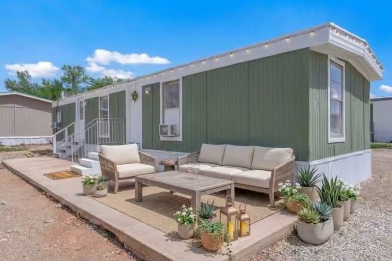comfortable manufactured home exterior, property, affordable, cleanliness, RV parks in Arizona