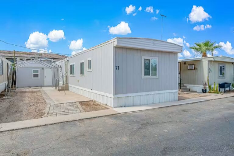 homesite, Phoenix, clean and well maintained community, manufactured home community Arizona, Arizona